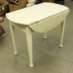 928 7610 DROP-LEAF TABLE